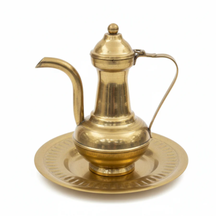 Traditional Brass Aftaba & Chilamchi Set – Classic Handwashing Set